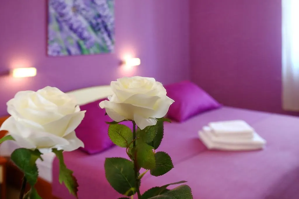 Rooms & Apartments Soline Nuove Gostinjska kuća Biograd Na Moru