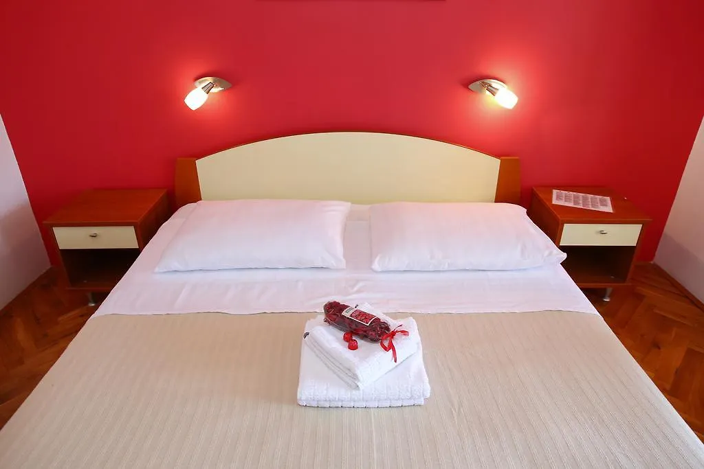 *** Gostinjska kuća Rooms & Apartments Soline Nuove Croatia